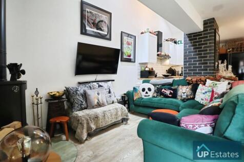 SITTING AREA