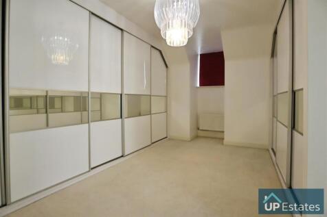 DRESSING AREA