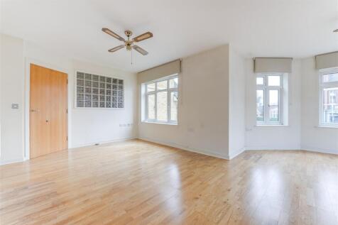 3 Pasters Court-4.jpg