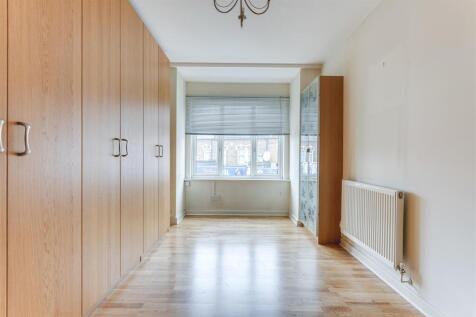 3 Pasters Court-10.jpg