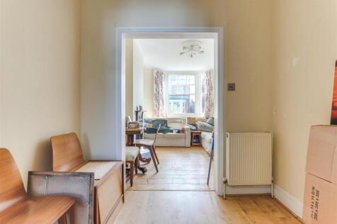 24 Cedar Road-4.jpg