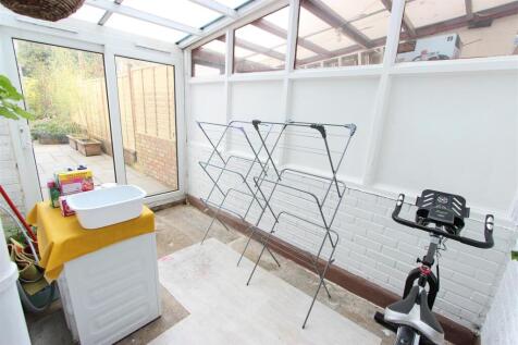 8. Conservatory.JPEG