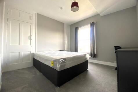 Room 1.jpg