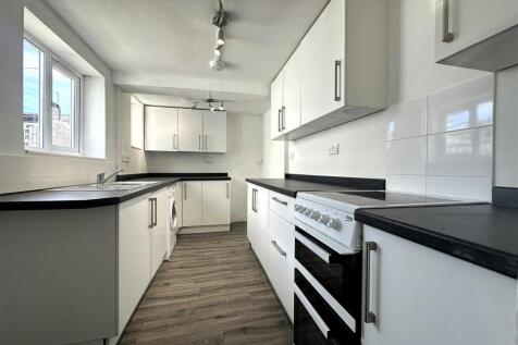 Kitchen .jpg
