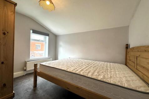 Bedroom 2 I.jpg