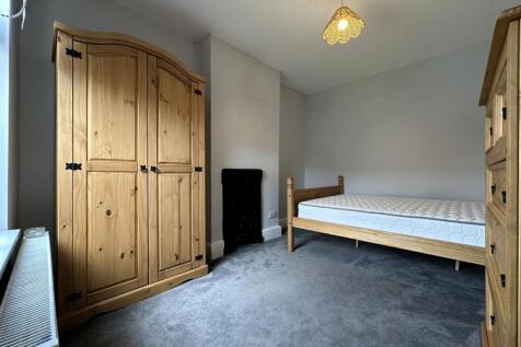 Bedroom 3.jpg