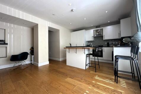 Kitchen I.jpg