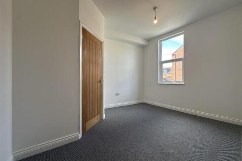 Bedroom 3.jpg