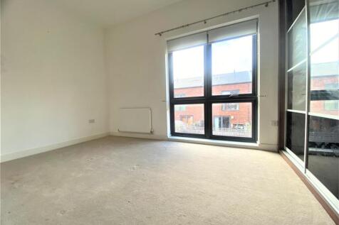 Master Bedroom I.jpg