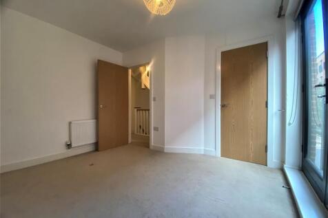 Bedroom 2 II.jpg