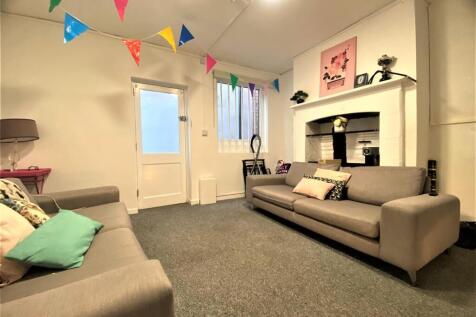 Lounge II.jpg