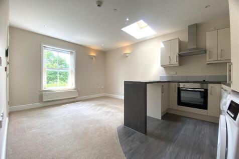 Lounge Kitchen II.jpg