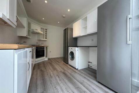 Kitchen II.jpg