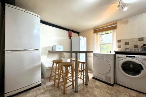 Kitchen I.jpg