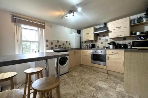 Kitchen II.jpg