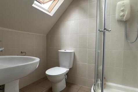 Shower Room.jpg