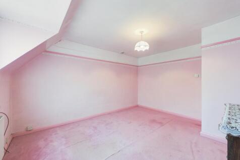 CAM01354G0-PR0480-STILL011