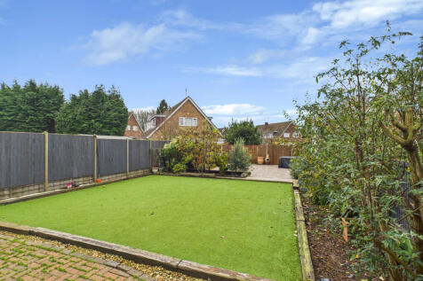 CAM02536G0-PR0024-STILL035