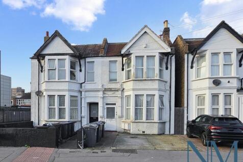 Chain-Free 2-Bed Apartment | Windmill Rd, Croydon