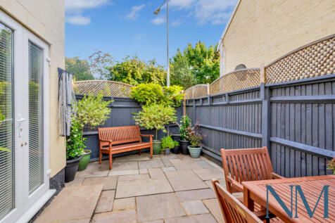 Patio/garden