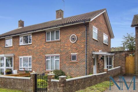 2 bed semi-detached house for sale The Birches, C
