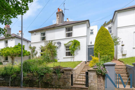 Charming 3-Bed Period Home in Southborough | Mode