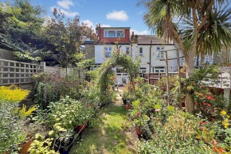 Property Image 25