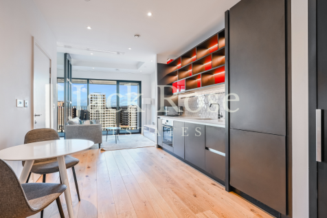 Kitchen dining