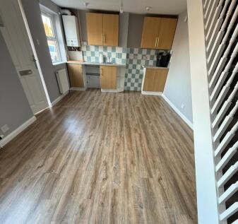 kitchen/ lounge