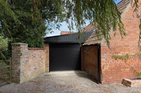 Willow Barn