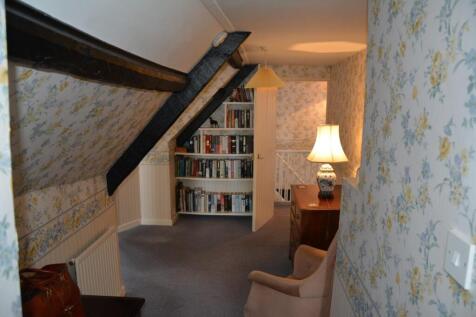 Upper Hall/Landing