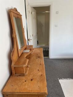 2nd Bedroom