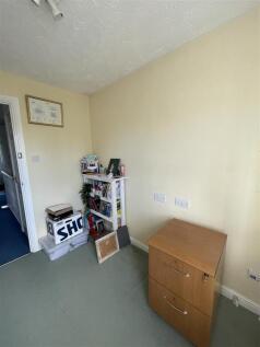 Bedroom 5 Study