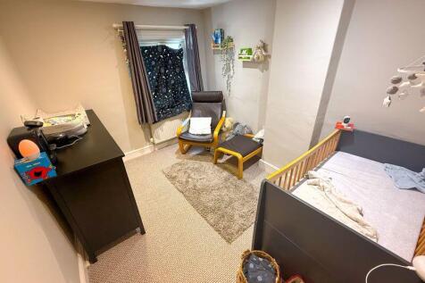 Second bedroom