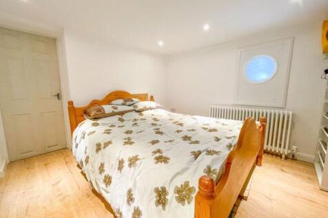 Basement Bedroom 4