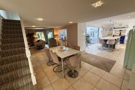 Kitchen diner
