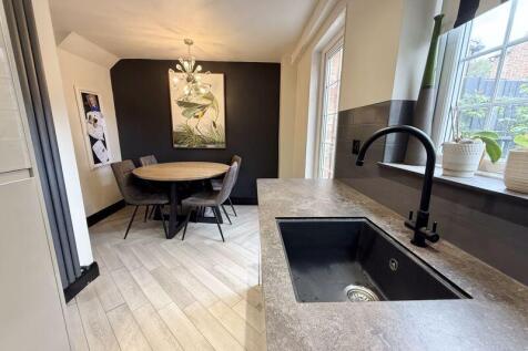 Kitchen diner