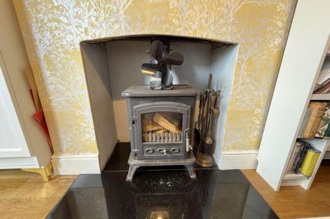 Log burner