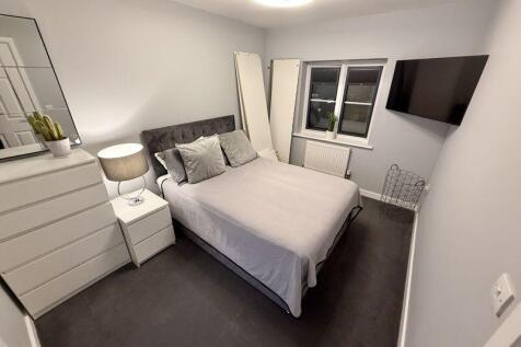 Bedroom with Ensuite