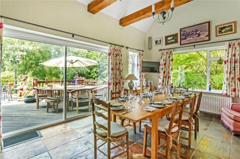 Family/Breakfast Rm