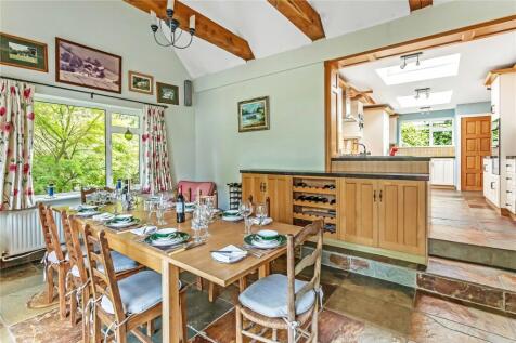 Family/Breakfast Rm