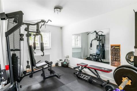 Gym/Bedroom