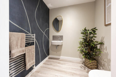 Indicative WC, Contemporary Modern Decoration