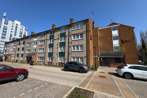 Clements Court, Green Lane, Hounslow, TW4 6EE