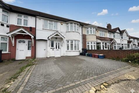 Extended terraced house for sale Ash Grove, Houns