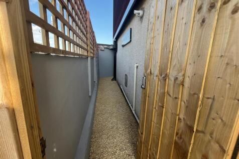 Outside 5.jpg