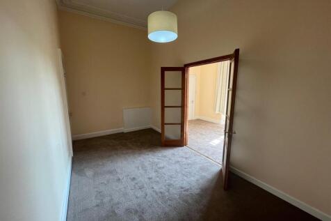 Bedroom 3(1).jpg