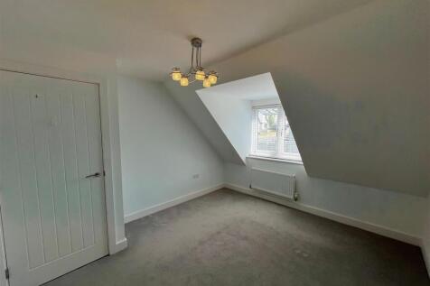 Bedroom 3.jpg