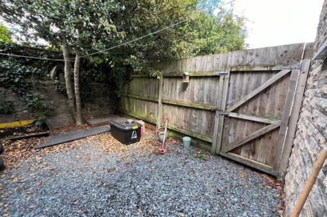 Garden 2.jpg
