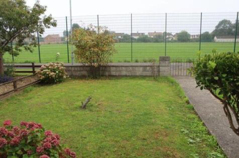 Front garden.jpg